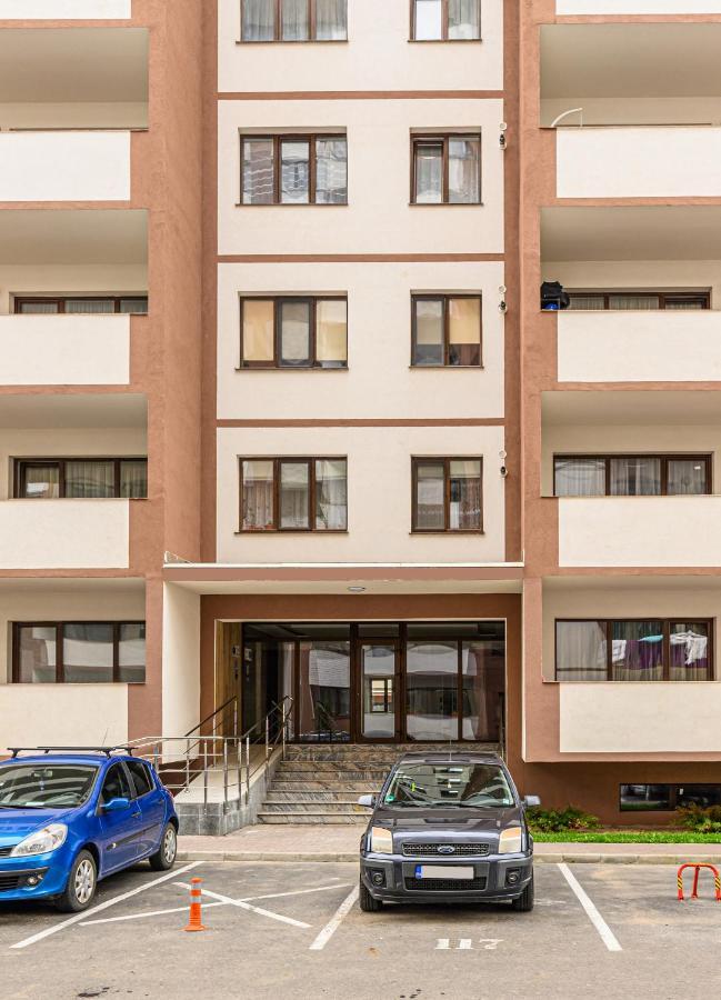 Isaran 2D4E Apartment Brașov Bagian luar foto