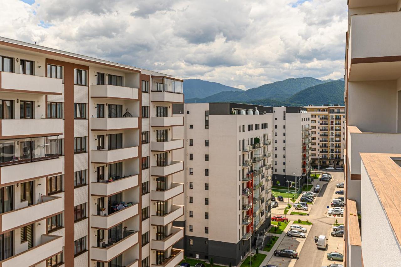 Isaran 2D4E Apartment Brașov Bagian luar foto