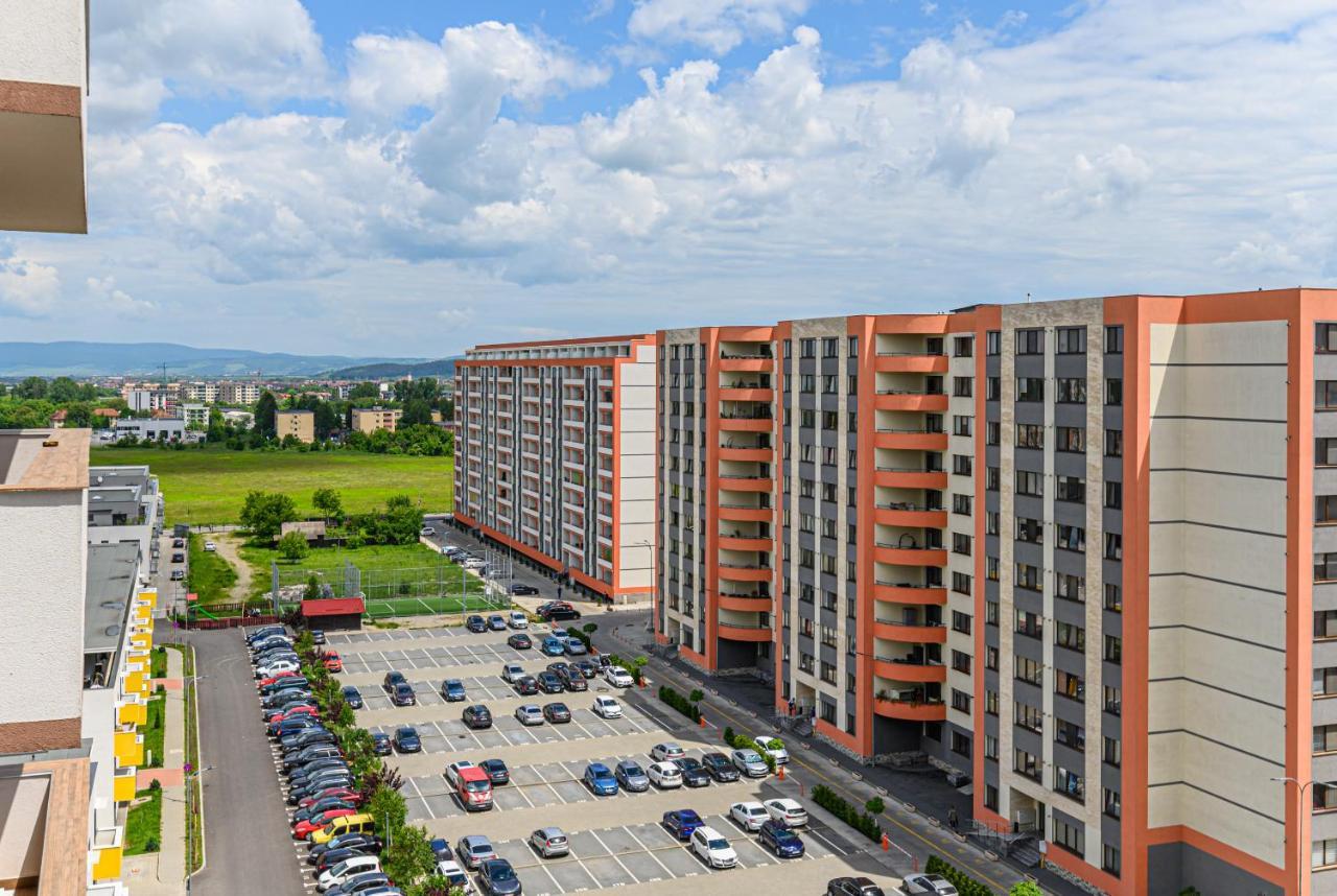 Isaran 2D4E Apartment Brașov Bagian luar foto